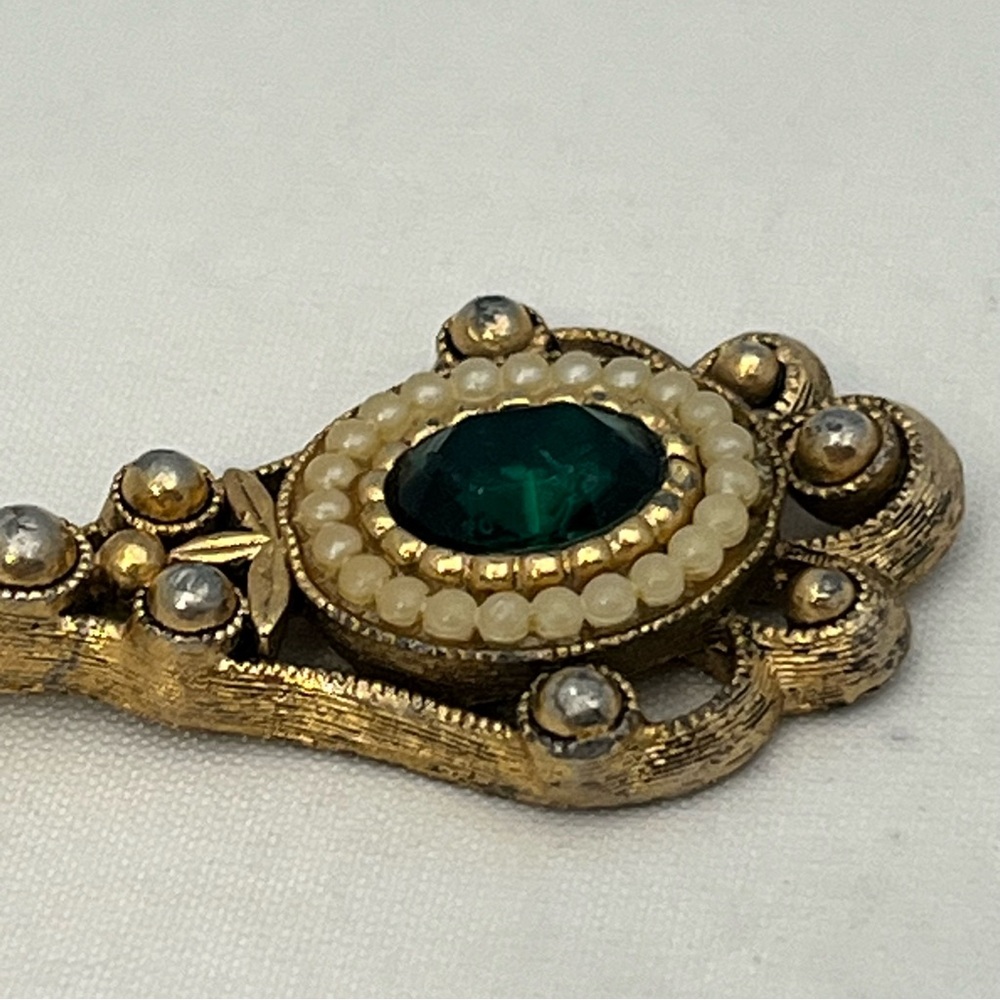 Vintage 1976 Avon Versailles Green Rhinestone Necklace Pendant - Picture 6 of 16